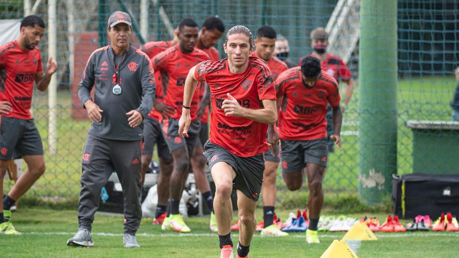 Filipe Luís durante treino do Flamengo em Atibaia - Alexandre Vidal/Flamengo