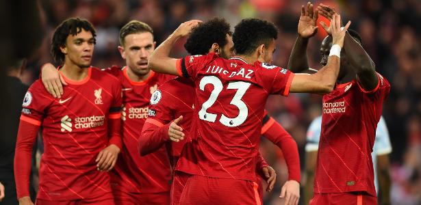 Jogadores De Futebol Do Inglês Liverpool Fotografia Editorial - Imagem de  liga, final: 117597307