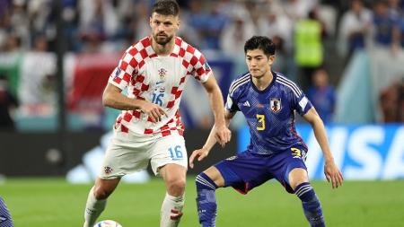 Cheppitos - O croata Lovre Kalinic é impossível perder de vista. Isto  porque o goleiro, que está participando da Copa do Mundo na Rússia, mede  impressionantes 2,01m de altura! Tornando-o o maior