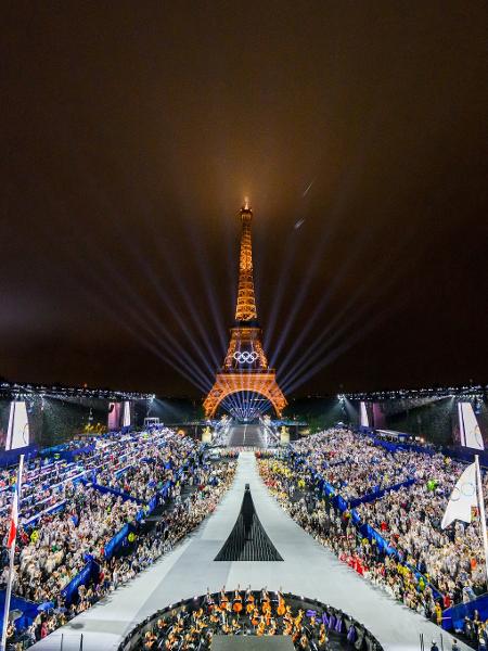 Vista da parte final da cerimônia de abertura das Olimpíadas de Paris