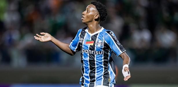 PROMESSA EM ASCENSÃO! Gabriel Mec supera dificuldades e brilha no Grêmio