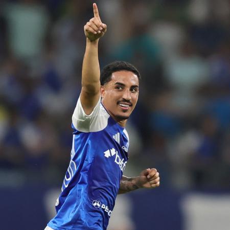 Christian comemora gol contra o Fortaleza em duelo pela 29ª rodada