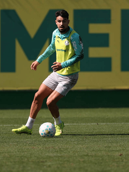 Flaco López está de volta ao Palmeiras após a Copa do Mundo