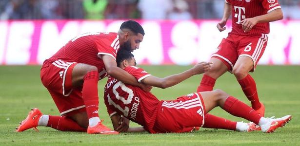 Musiala desmaia após marcar na vitória do Bayern sobre Leipzig