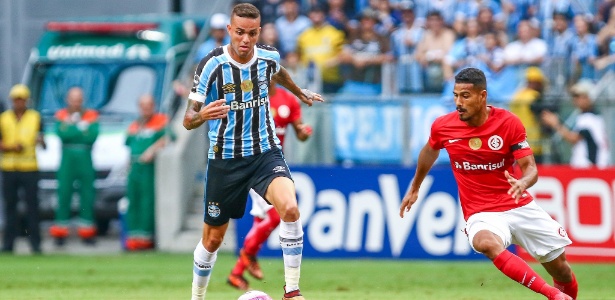 Grêmio abriu o placar no final do primeiro tempo e ampliou na etapa final do Gre-Nal 414 - LUCAS UEBEL/GREMIO FBPA