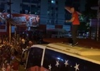 Gilmar Dal Pozzo sobe em ônibus durante festa de título do Náutico - Reprodução/Instagram