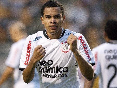Dentinho no corinthians 2020