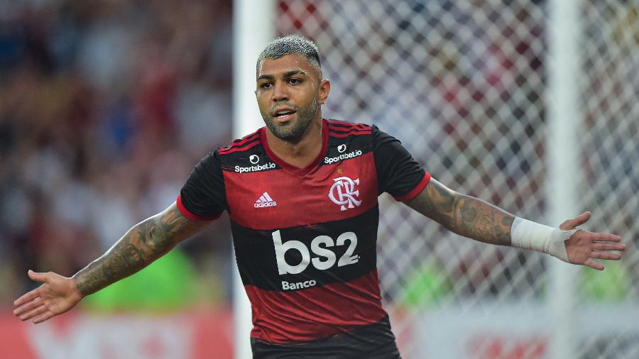 Gabigol, do Flamengo, comemora após marcar contra o Cabofriense - Thiago Ribeiro/AGIF