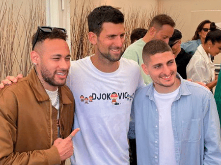 Djokovic bate bola com Neymar e Verratti em Montecarlo