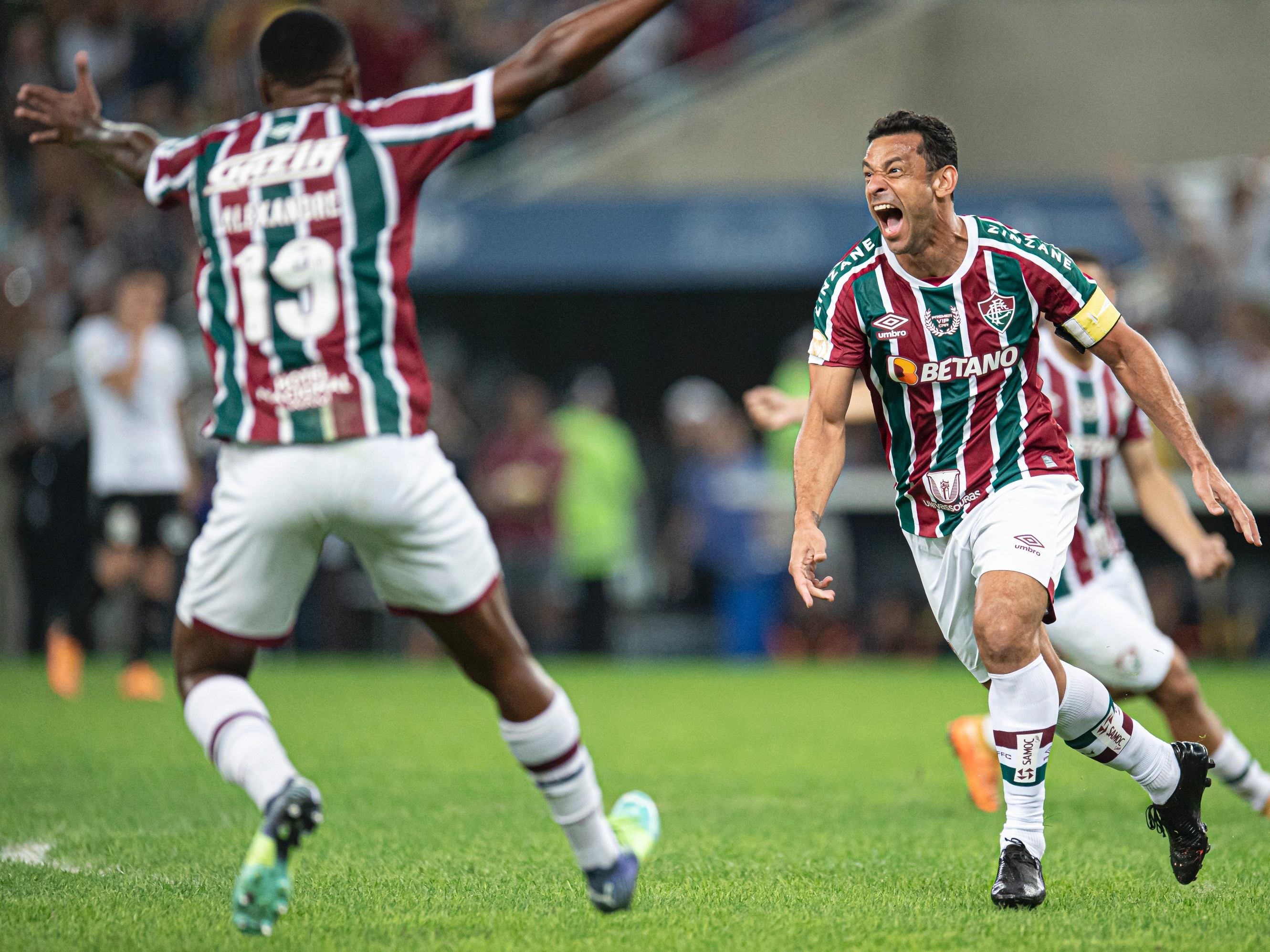 Milly: O Corinthians e o futebol que acontece nas frestas - 12/03/2022 -  UOL Esporte