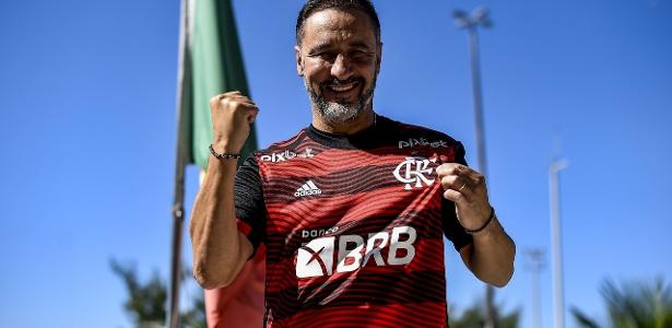 Vitor Pereira arrives in Rio and explains his choice with Flamengo