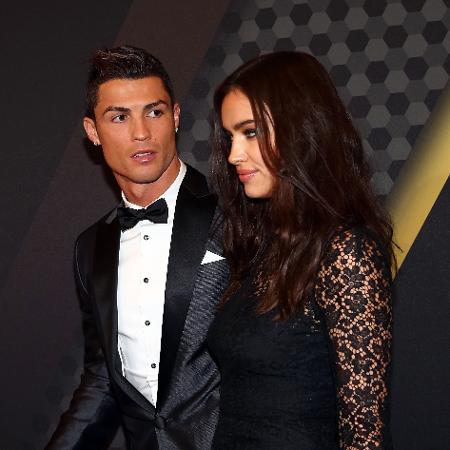 Cristiano Ronaldo e a modelo Irina Shayk em cerimônia na Bola de Ouro de 2013 - Martin Rose/Getty