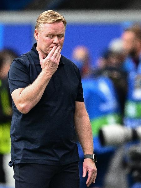 Ronald Koeman, técnico da Holanda, durante partida contra a Polônia na Eurocopa