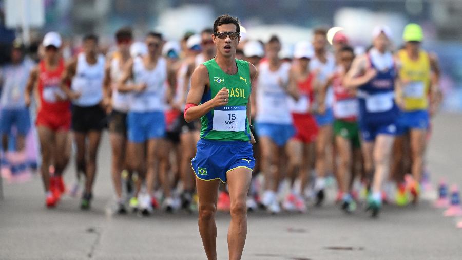 O brasileiro Caio Bonfim na prova da marcha atlético nas Olimpíadas de Paris 2024