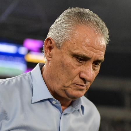 Tite, técnico do Flamengo, é vaiado pela torcida do Corinthians antes de jogo pelo Brasileirão