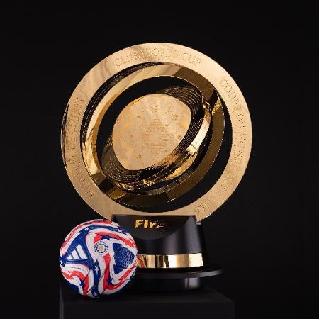 Bola que será utilizada no Super Mundial de Clubes, da Fifa - Photo by Ed Mulholland - FIFA/FIFA via Getty Images