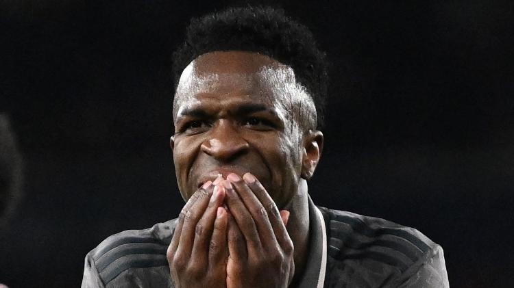 Vinícius Júnior em ação durante jogo entre Arsenal e Real Madrid na Champions Vinícius Júnior em ação durante jogo entre Arsenal e Real Madrid na Champions
