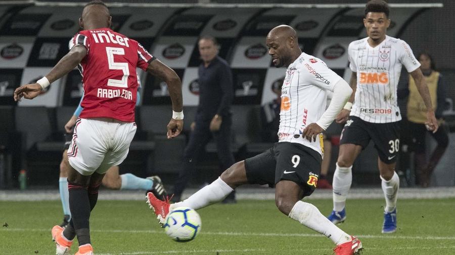 Vagner Love foi carrasco do São Paulo neste ano com o gol do título na final do Campeonato Paulista - Daniel Augusto Jr/Ag. Corinthians