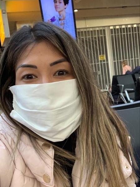 Valéria Kumizaki no aeroporto, voltando ao Brasil - Arquivo pessoal