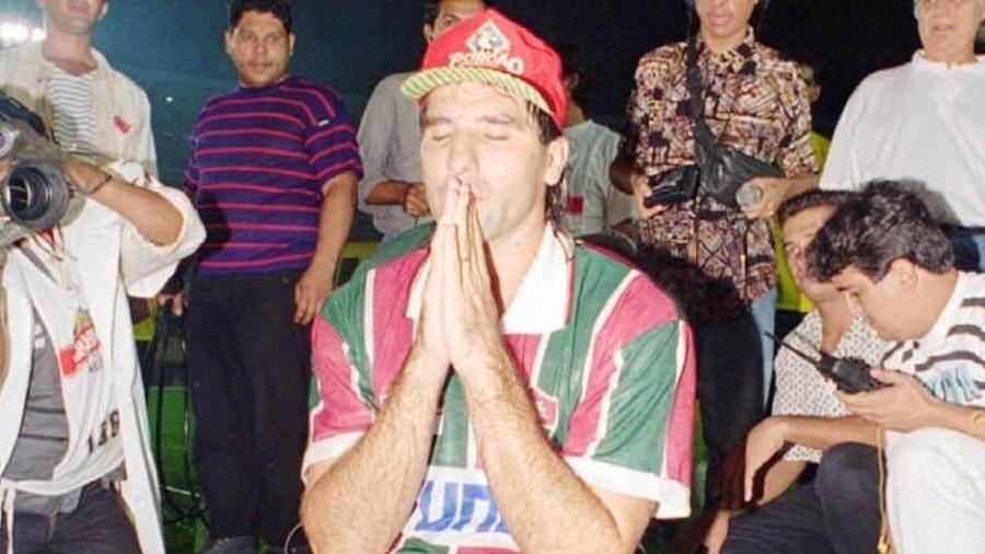 Renato Gaúcho comemora gol de barriga que deu o título do Carioca de 1995 para o Fluminense - Ormuzd Alves/Folha Imagem