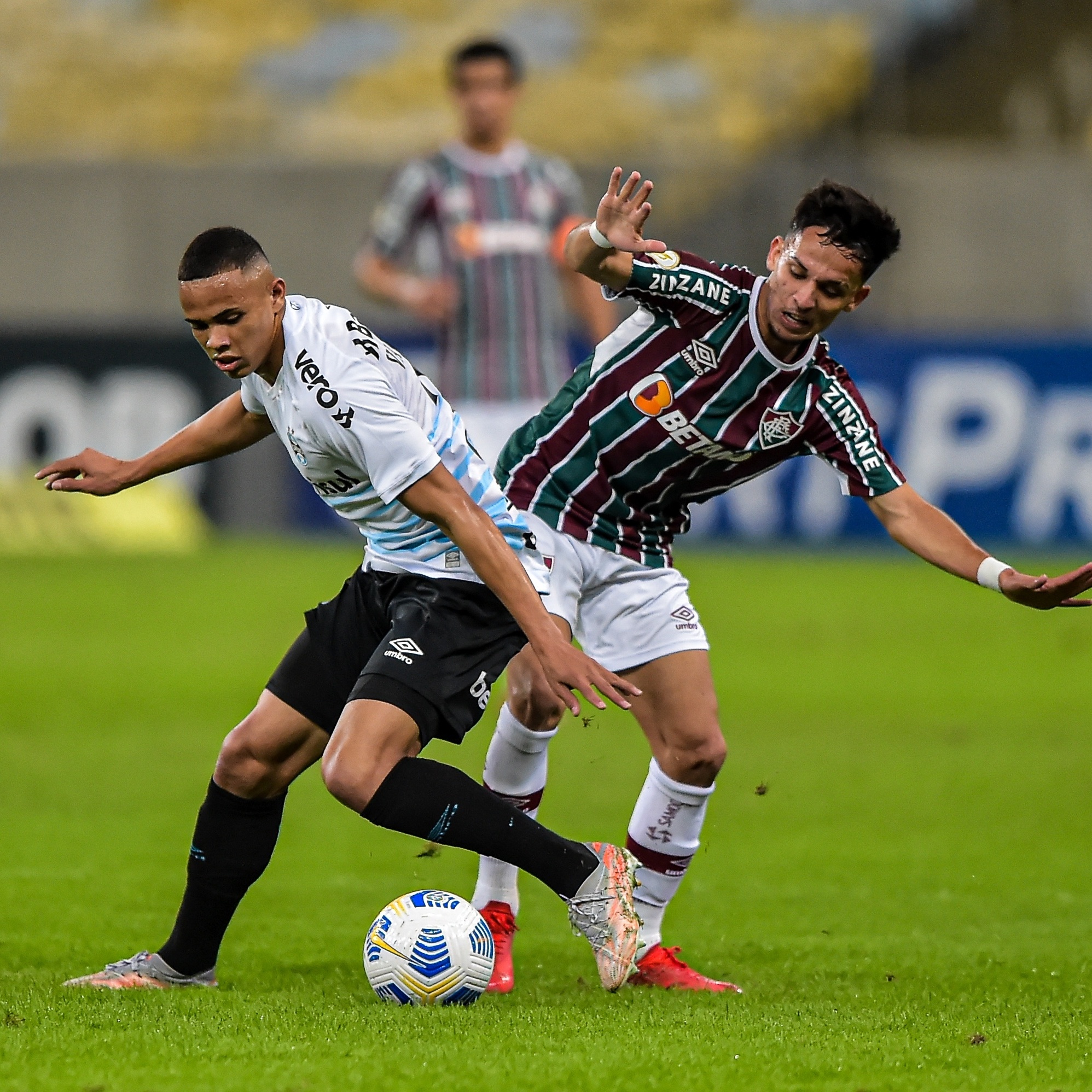 Fluminense x Grêmio: escalações e onde assistir ao jogo pelo Brasileirão