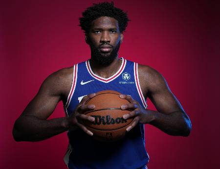 Joel Embiid, pivô do Philadelphia 76ers