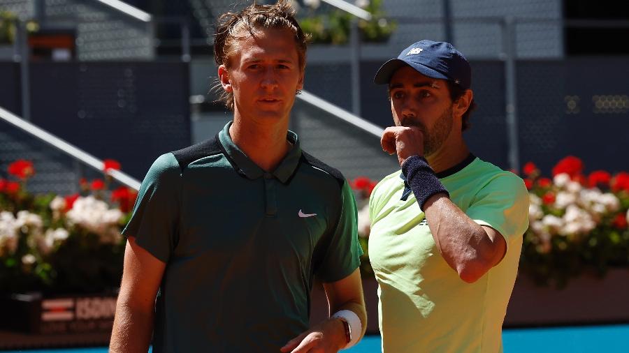 Sebastian Korda (esq.) e Jordan Thompson na final de duplas do Masters 1000 de Madri em 2024