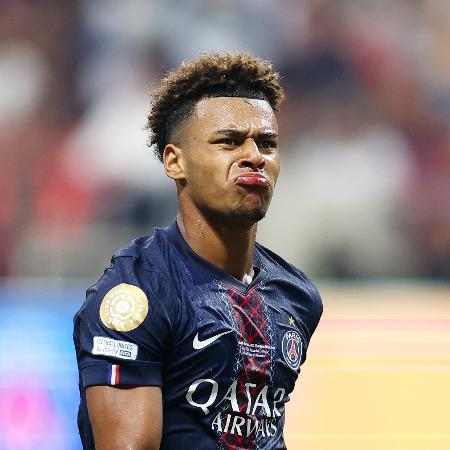 Doué comemora seu gol em PSG x Bayern de Munique, nas quartas do Mundial - Steph Chambers/Getty
