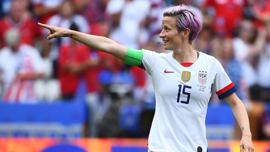 Rapinoe, dos Estados Unidos, comemora o gol de pênalti que abriu o placar na final da Copa do Mundo feminina - Franck Fife/AFP