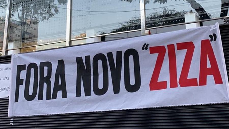 Torcida do Atlético-MG protesta contra o presidente Sérgio Sette Câmara - Reprodução
