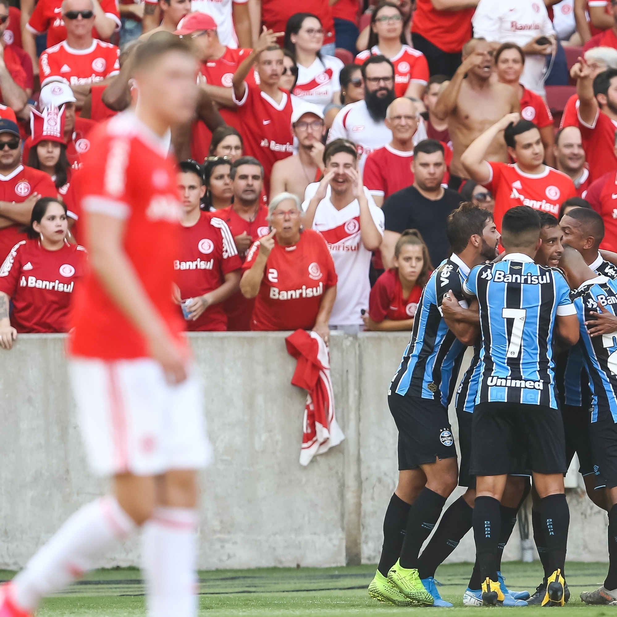 Inter vence 1º Grenal entre amigos de Flor da Serra do Sul