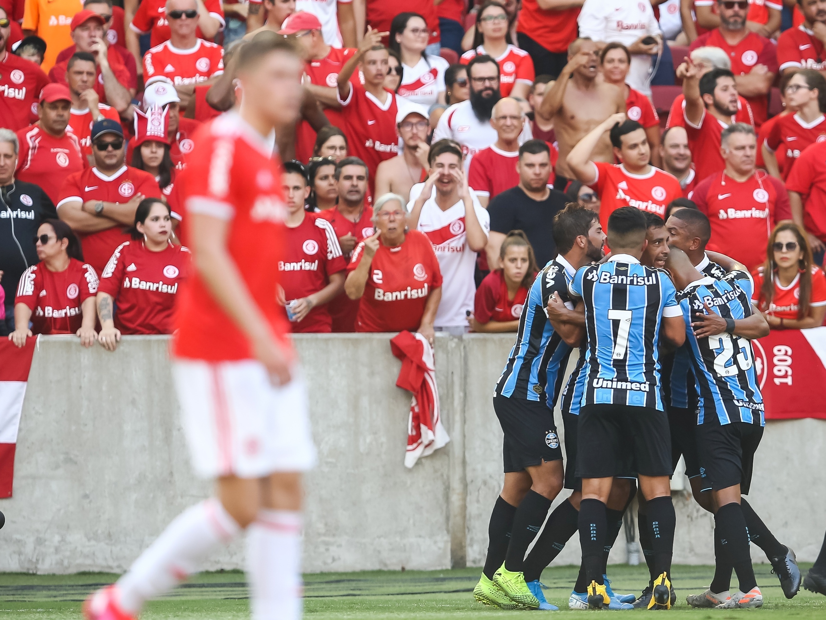 Rival do Inter na Libertadores, atacante do Bolívar sonha em jogar no  Grêmio