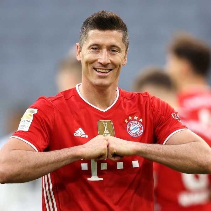 Lewandowski termina como artilheiro da Bundesliga com 35 gols