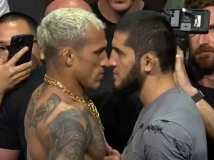 Charles do Bronx deseja ''rápida recuperação'' para Islam Makhachev no UFC
