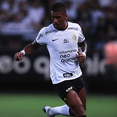 Paulinho tem chance de começar como titular do Corinthians contra o Ituano - Ettore Chiereguini/AGIF