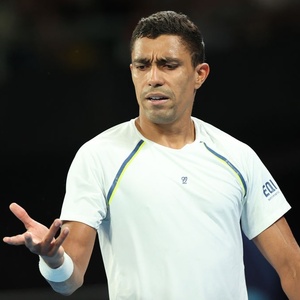 Monteiro perde 2 match points e leva virada de Nishikori no ...