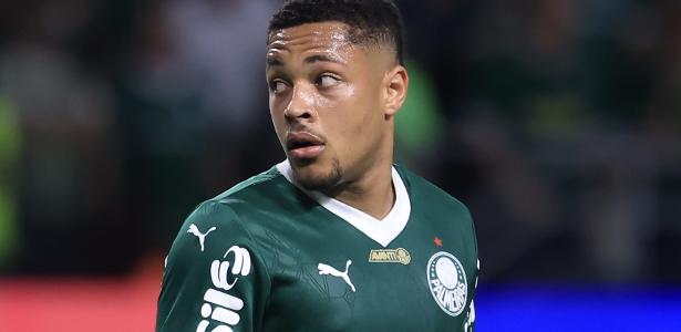 Palmeiras com mudanças e Roque no banco em despedida antes do Super Mundial.