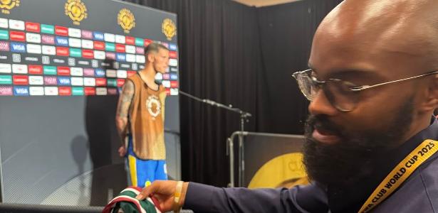 Ex-Vasco, brasileiro revela jogadores do Flu atrás de camisas do Sundowns