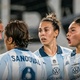 Jogadoras do Racing inovam em escanteio e quase marcam em final; veja