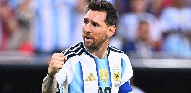 Messi passou mais da metade de jogo histórico na Copa andando ou trotando