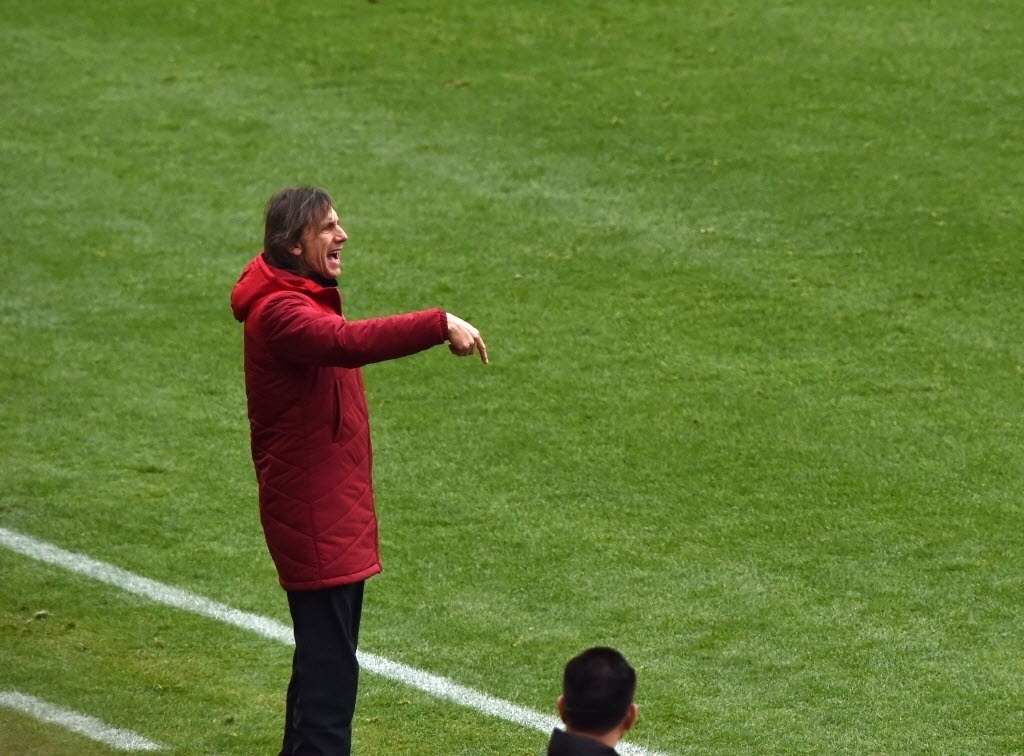 Ex-Palmeiras, Ricardo Gareca comanda o Peru contra a Colômbia na Copa América - AFP PHOTO / CRIS BOURONCLE