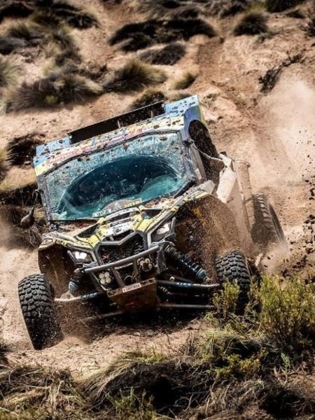 Carro dirigido por Reinaldo Varela e Gustavo Gugelmin, campeões do Rally Dakar - Reprodução Instagram