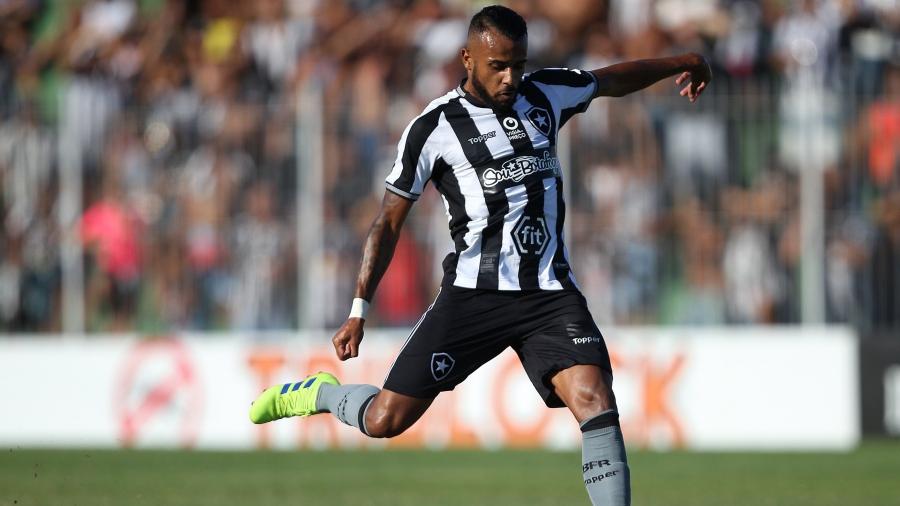 Alex Santana foi destaque na campanha ruim do Botafogo no Campeonato Carioca - Vitor Silva/SSPress/Botafogo