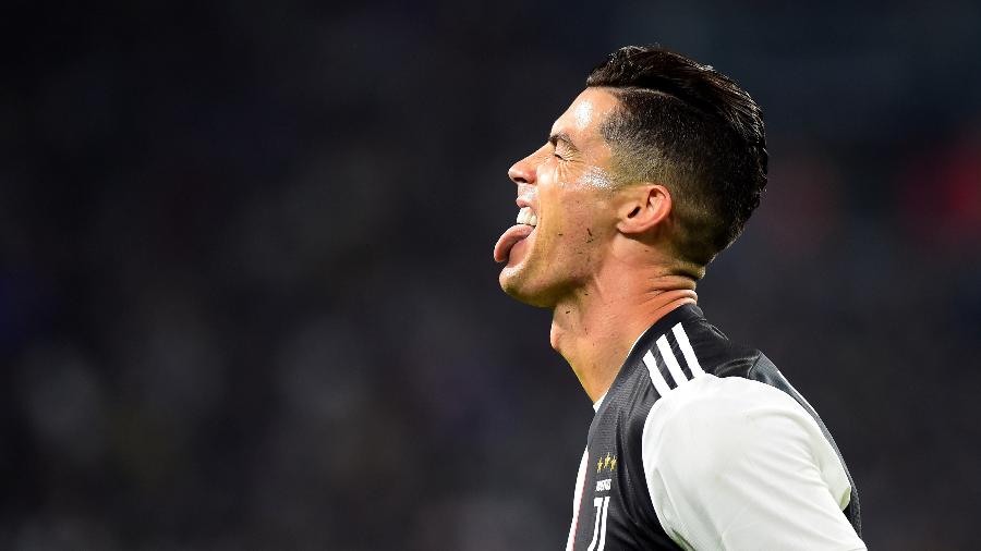 Cristiano Ronaldo marca gol em jogo entre Juventus e Bolonha  - MASSIMO PINCA/Reuters