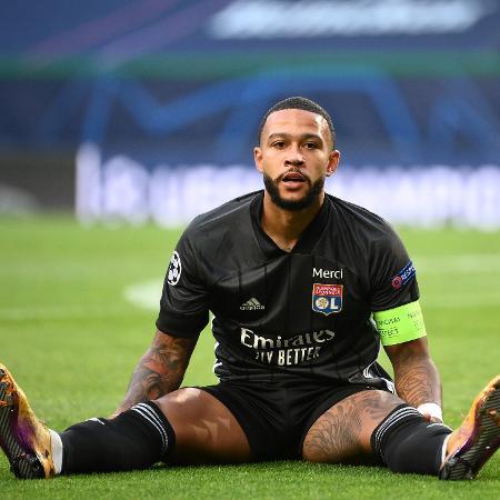 Sexta-feira (2) virou "dia D" para possível mudança de clube envolvendo Depay - Franck Fife/Pool via Getty Images