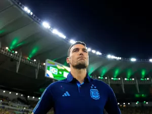 Scaloni ignora favoritos e diz que argentino merece Bola de Ouro sem Messi