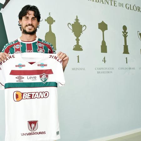 Gabriel Pires foi anunciado pelo Fluminense