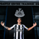 Newcastle supera Real e Barça e contrata promessa do futebol espanhol