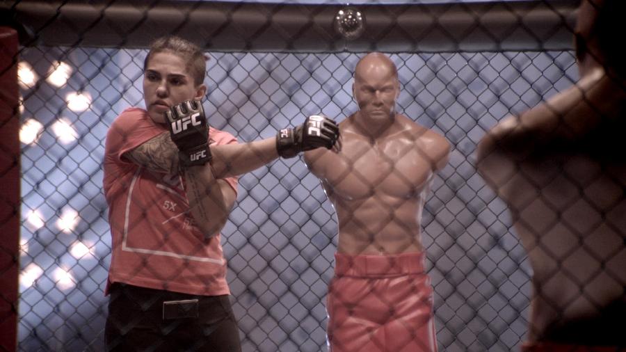 Jéssica Bate-Estaca venceu o UFC Japão - Divulgação/Mixer