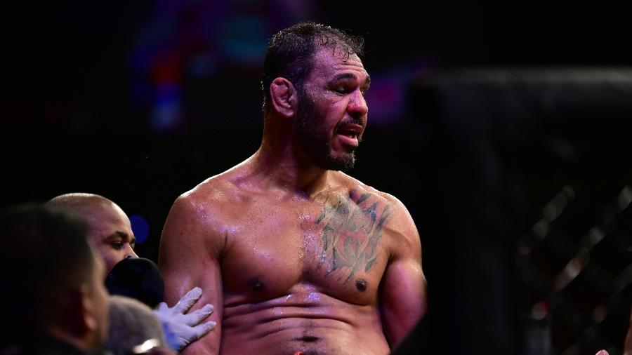 Rogério Minotouro comemora após nocautear Sam Alvey no UFC São Paulo - Leandro Bernardes/Ag. Fight